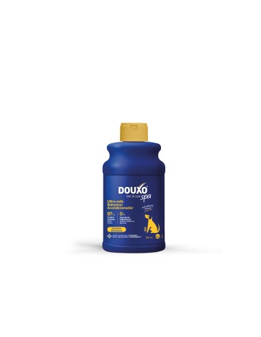 APRÈS-SHAMPOING HYDRATANT À L'AVOINE DOUXO SPA